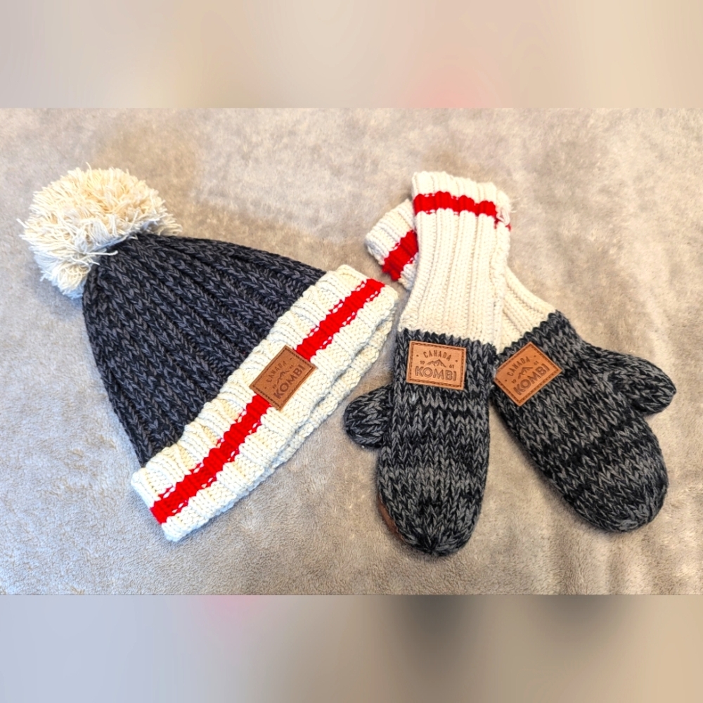 Kombi knitted toque and mittens set kids OS